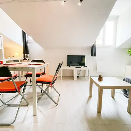 #eh Le Rousseau Apartmán
